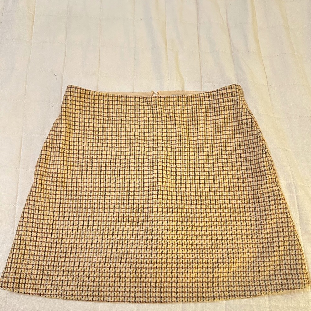 ARITZIA | Wilfred Plaid Tan Mini Skirt with Pockets